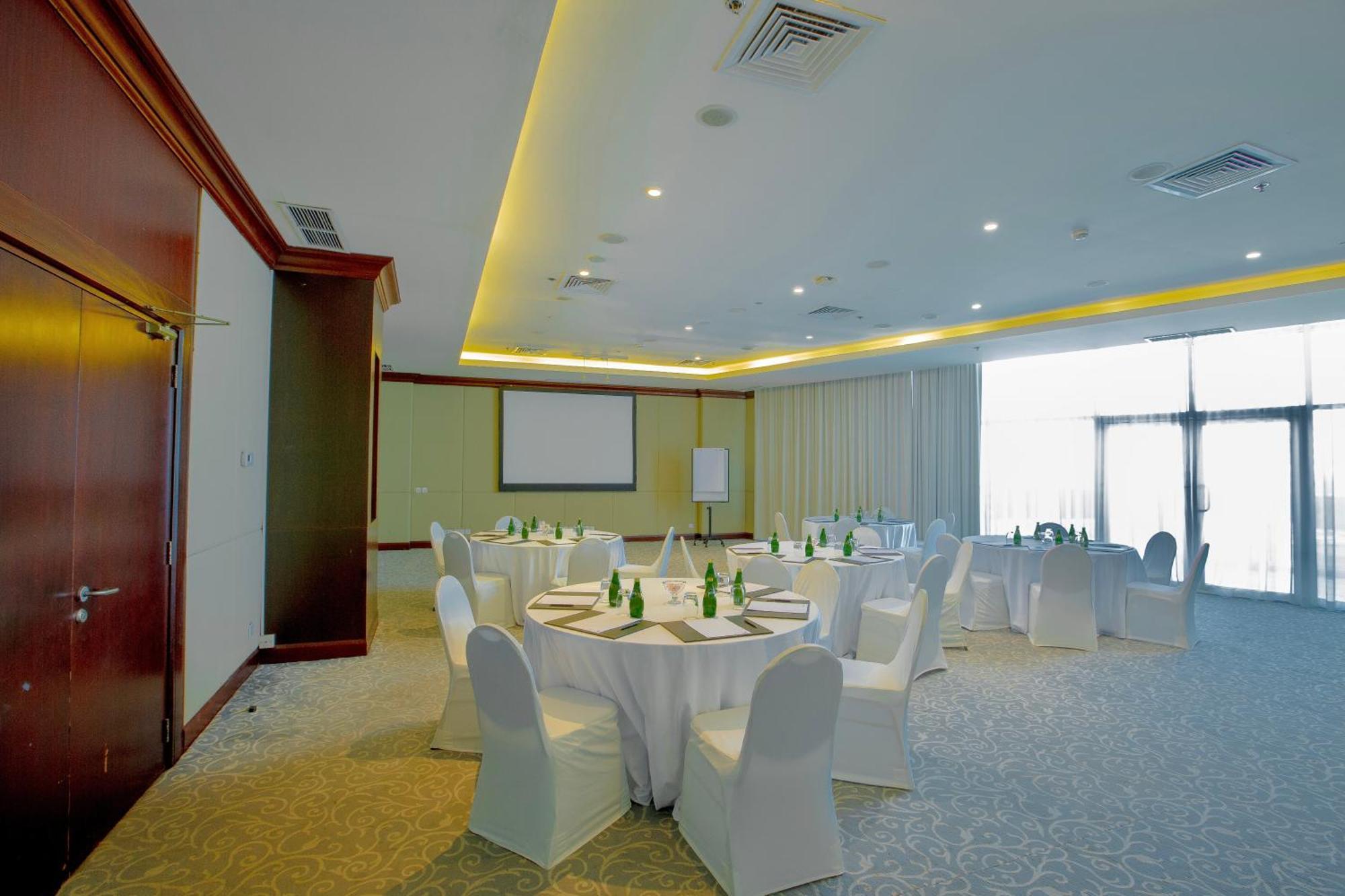 Radisson Blu Resort, Fujaira Esterno foto Meeting room